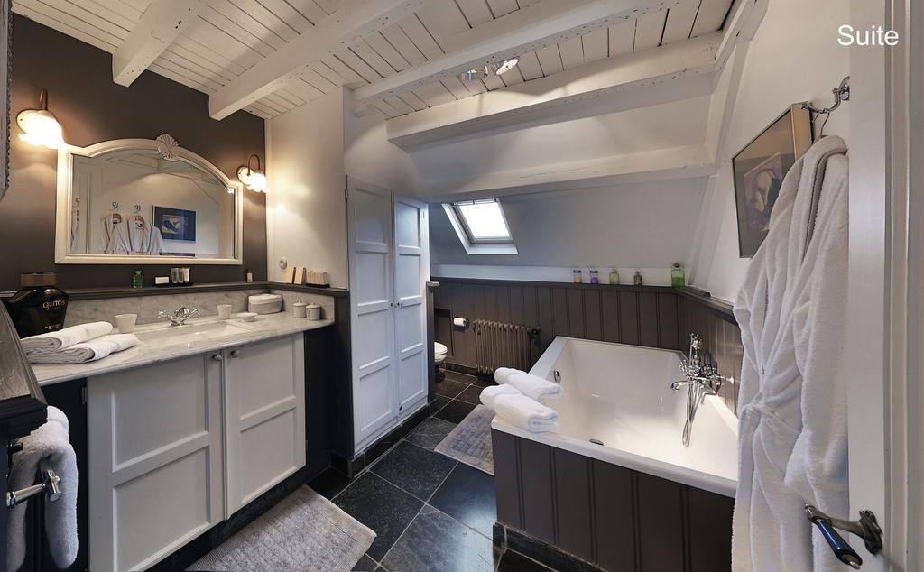 B&B Huyze Elimonica Oostende Rum bild